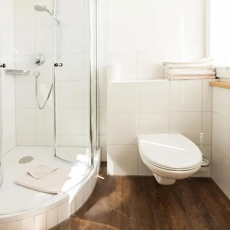 Gaestehaus Maxheim בית הארחה 3*