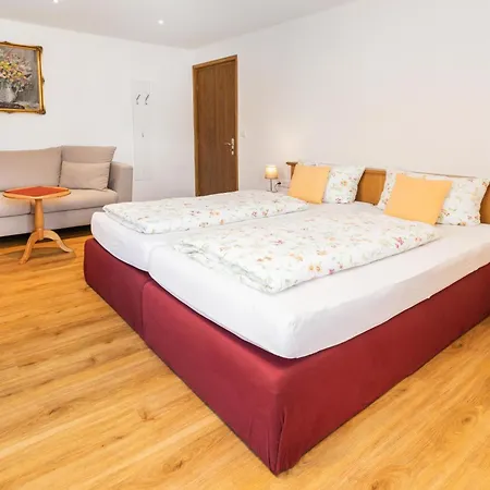 Gaestehaus Maxheim בית הארחה