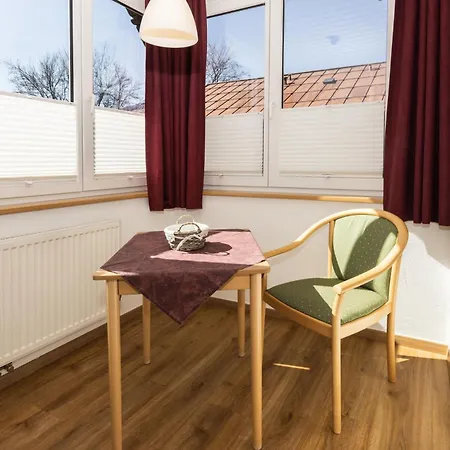 Gaestehaus Maxheim 3*