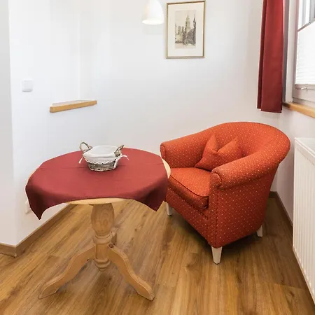Gaestehaus Maxheim 게스트하우스 4*