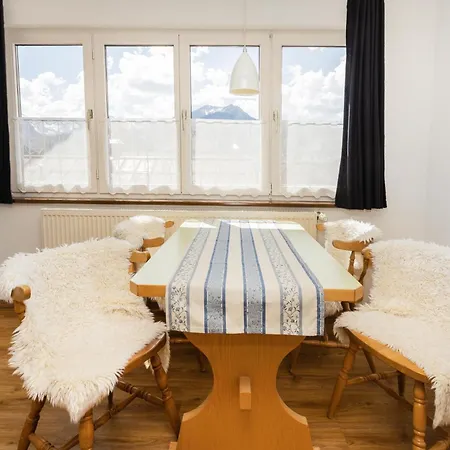 בית הארחה Gaestehaus Maxheim 3*