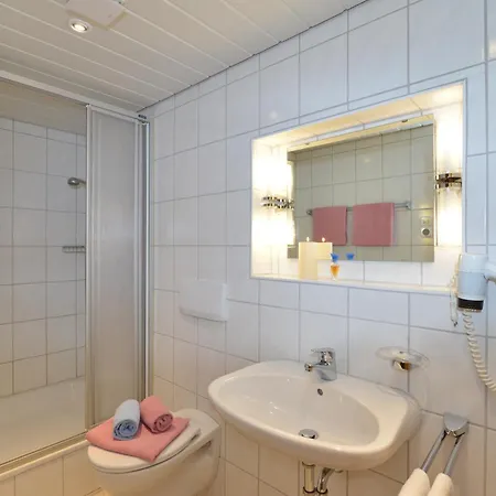 Gaestehaus Maxheim 3*