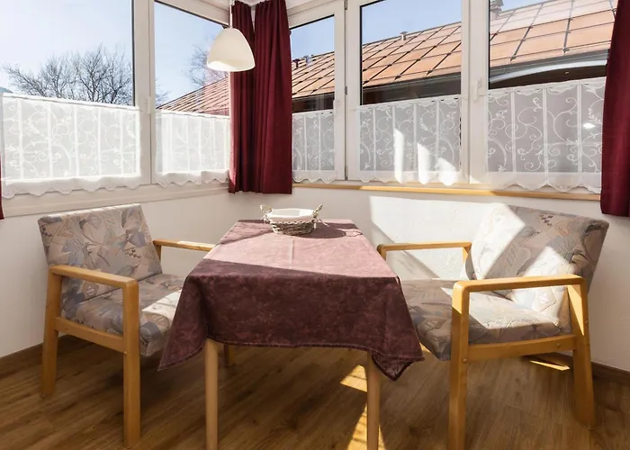 بيت ضيافة Gaestehaus Maxheim